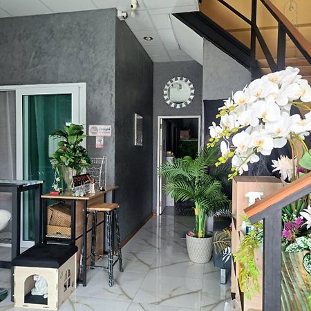 Merit Courtyard Suvarnaphumi House Bangkok Eksteriør billede